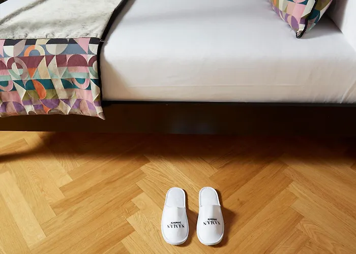 Naman Hotellerie - Margutta Guest house