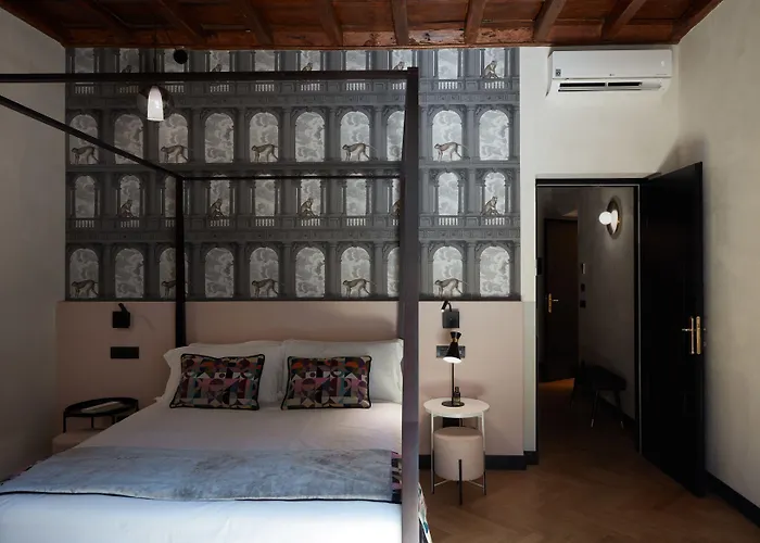 Guest house Naman Hotellerie - Margutta 4*
